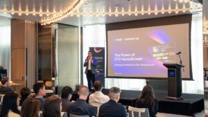 Teads speaker presenting in front of audience members